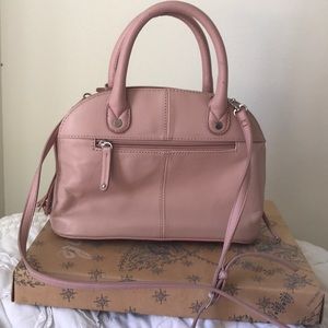 Pink purse *great condition*